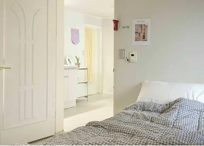 Apartamento 연드럴파크 6번출구 Hongdae Yeontral Park