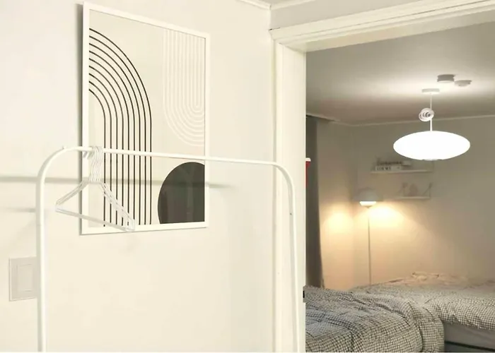 연드럴파크 6번출구 Hongdae Yeontral Park Apartamento *