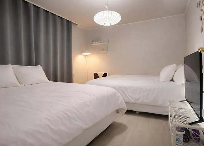Apartamento 연드럴파크 6번출구 Hongdae Yeontral Park