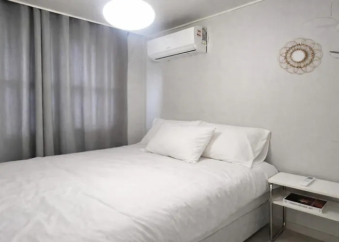 Apartamento 연드럴파크 6번출구 Hongdae Yeontral Park Seul